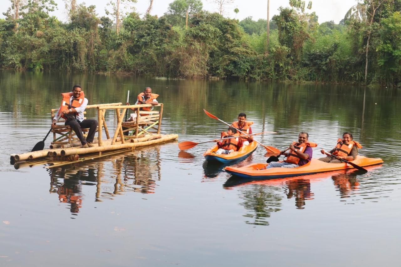 Carmel Tourism Village Kotamangalam Buitenkant foto